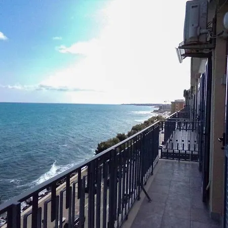 아파트 Fronte Mare 몰페타